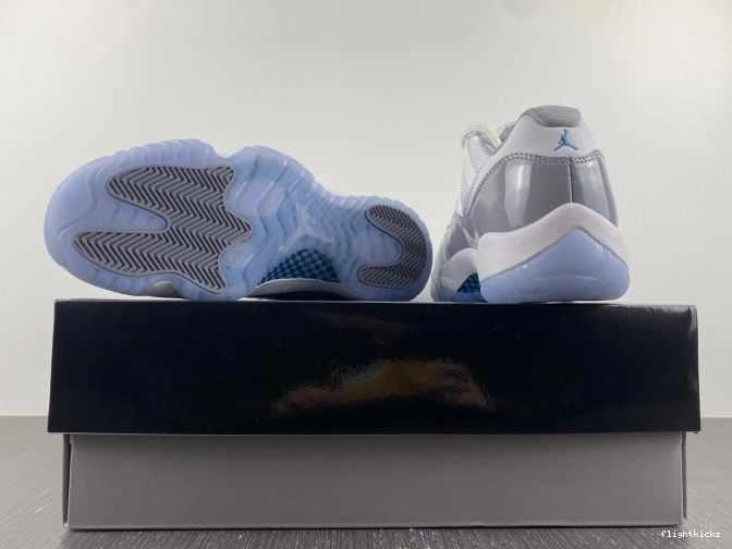 Low 11 Cement AV2187-140 Air Jordan Grey 0823
